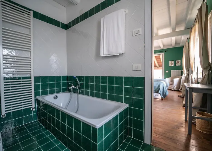 בית חווה Foresteria Borgoluce