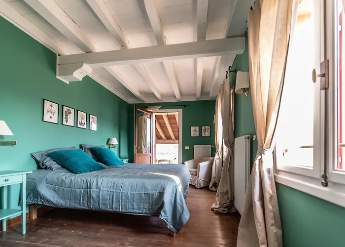 Foresteria Borgoluce Alloggio per agriturismo