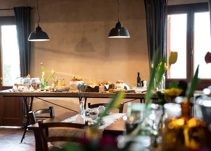 בית חווה Foresteria Borgoluce *